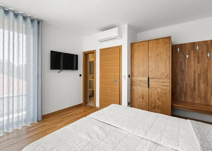 Villa Tina Zambratija With Private Pool *