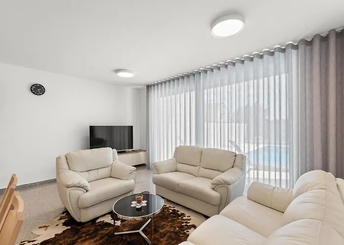 Villa Tina Zambratija With Private Pool Savudrija